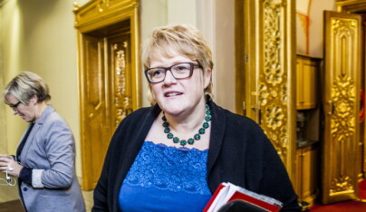 Vil frata Helsedirektoratet retten til å autorisere utenlandsstudentene